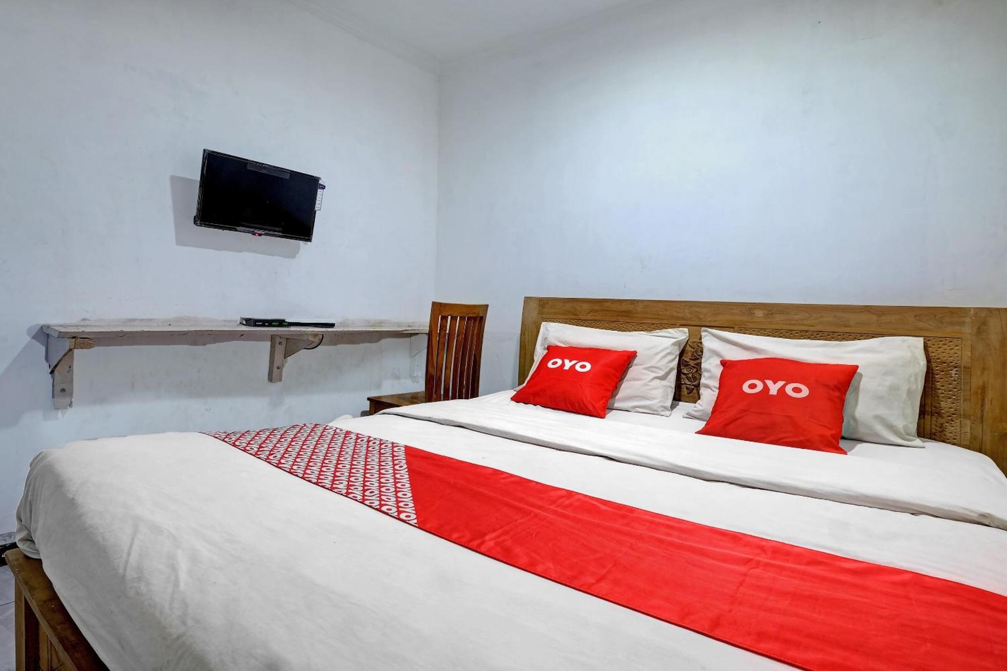 Oyo Life 92877 Hotel Rainbow 7296 三宝垄 外观 照片